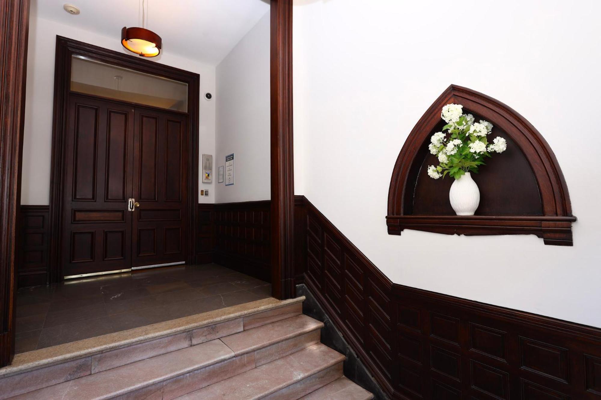 Stylish Studio On Newbury Street, #10 보스톤 외부 사진